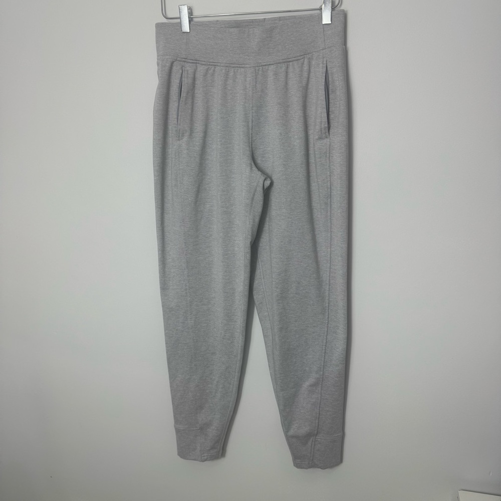 Athleta Endless High Rise Pant size 14 TALL 2105